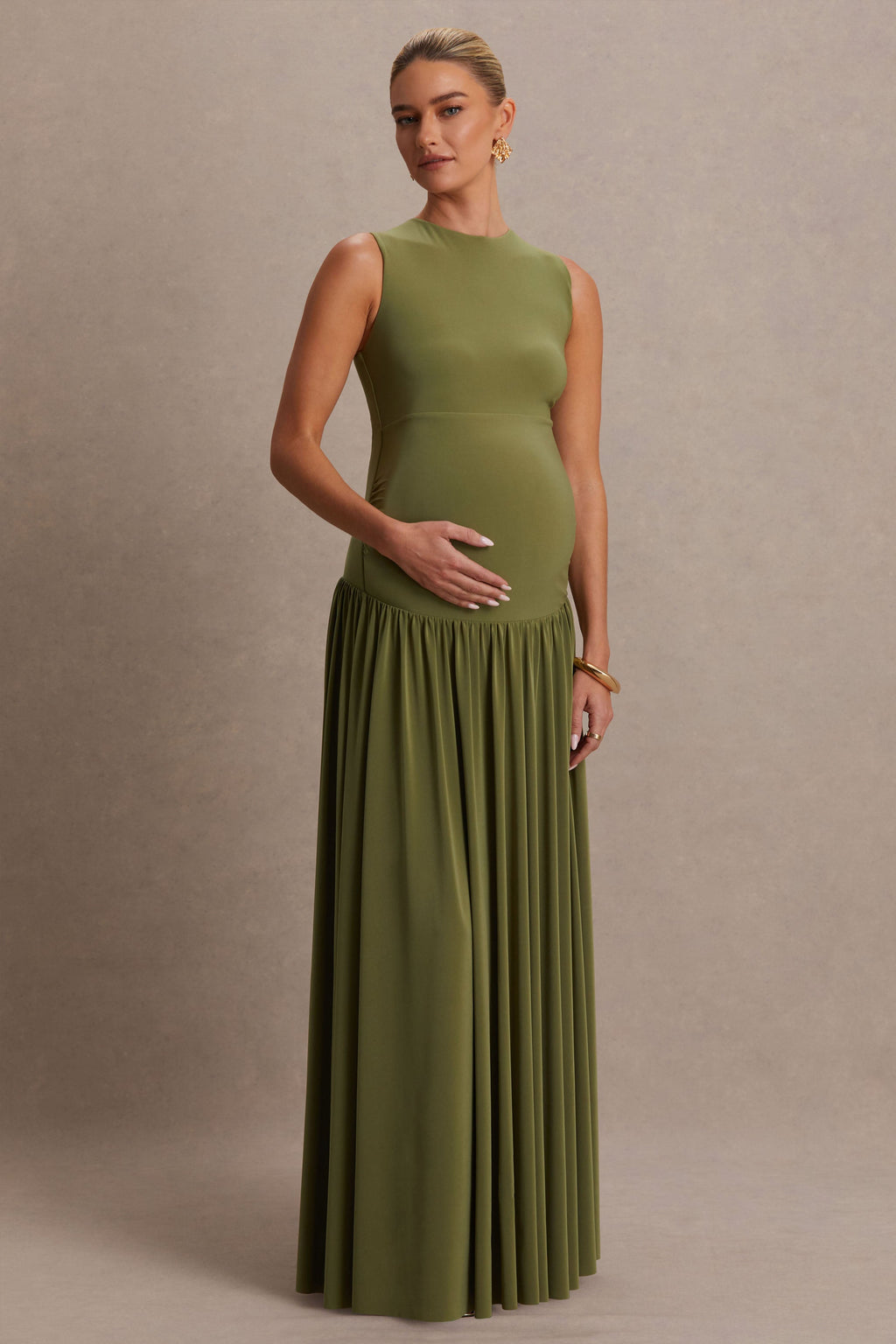 Outline Olive Crew-Neck Maternity Maxi Dress With Pleated Skirt – front view