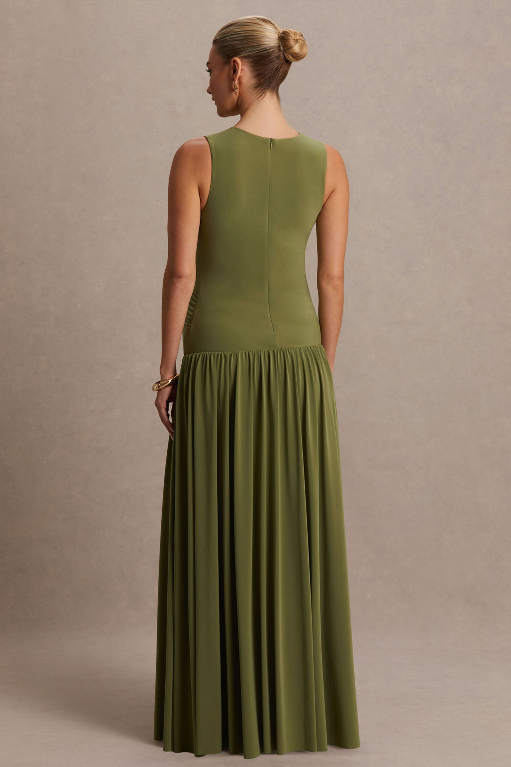 Outline Olive Crew-Neck Maternity Maxi Dress With Pleated Skirt – lifestyle photo