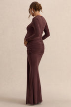 Aveny Brown Crew-Neck Maternity Maxi Dress With Ruched-Detailing And Sash – lifestyle photo
