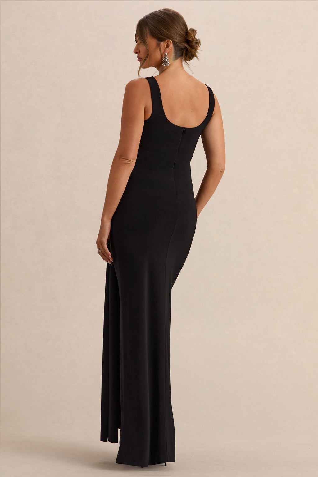 Felise Black Scoop-Neck Maternity Maxi Dress With Gathered Detailing – lifestyle photo