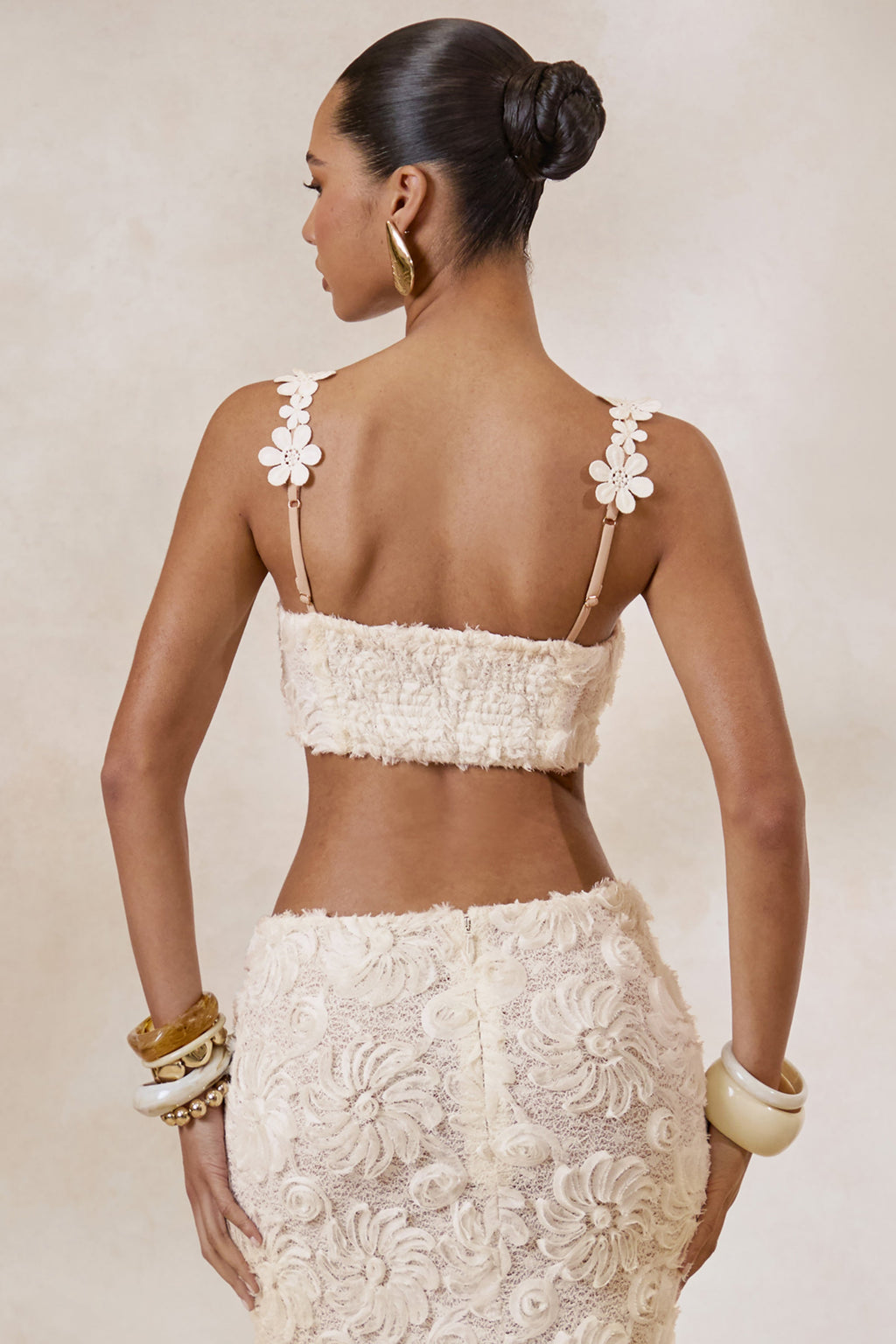 Driftly | Crop Top Women's White Lace Scoop-Neck