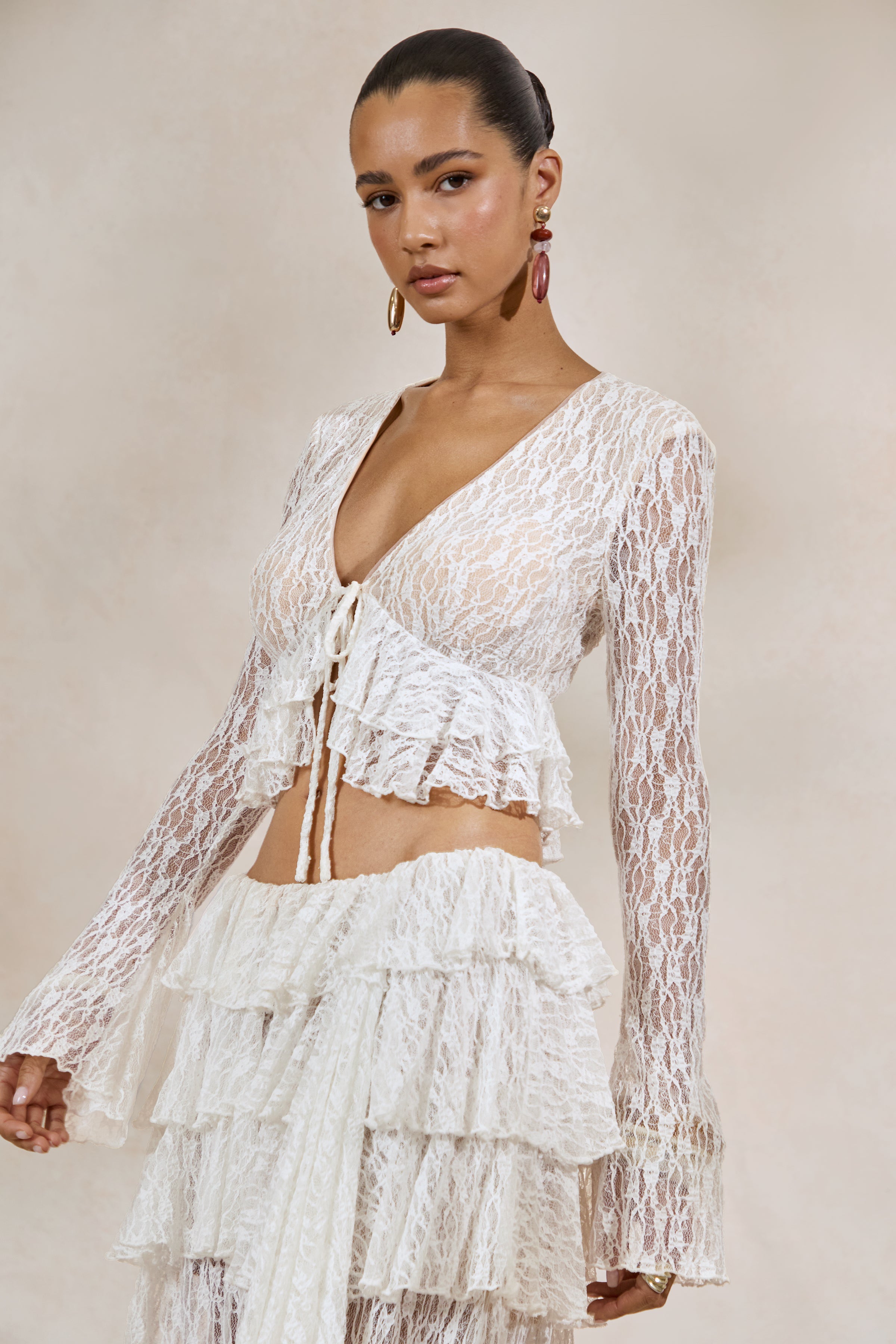 Driftly | Top Women's White Lace Plunge-Neck With Ruffled Trim