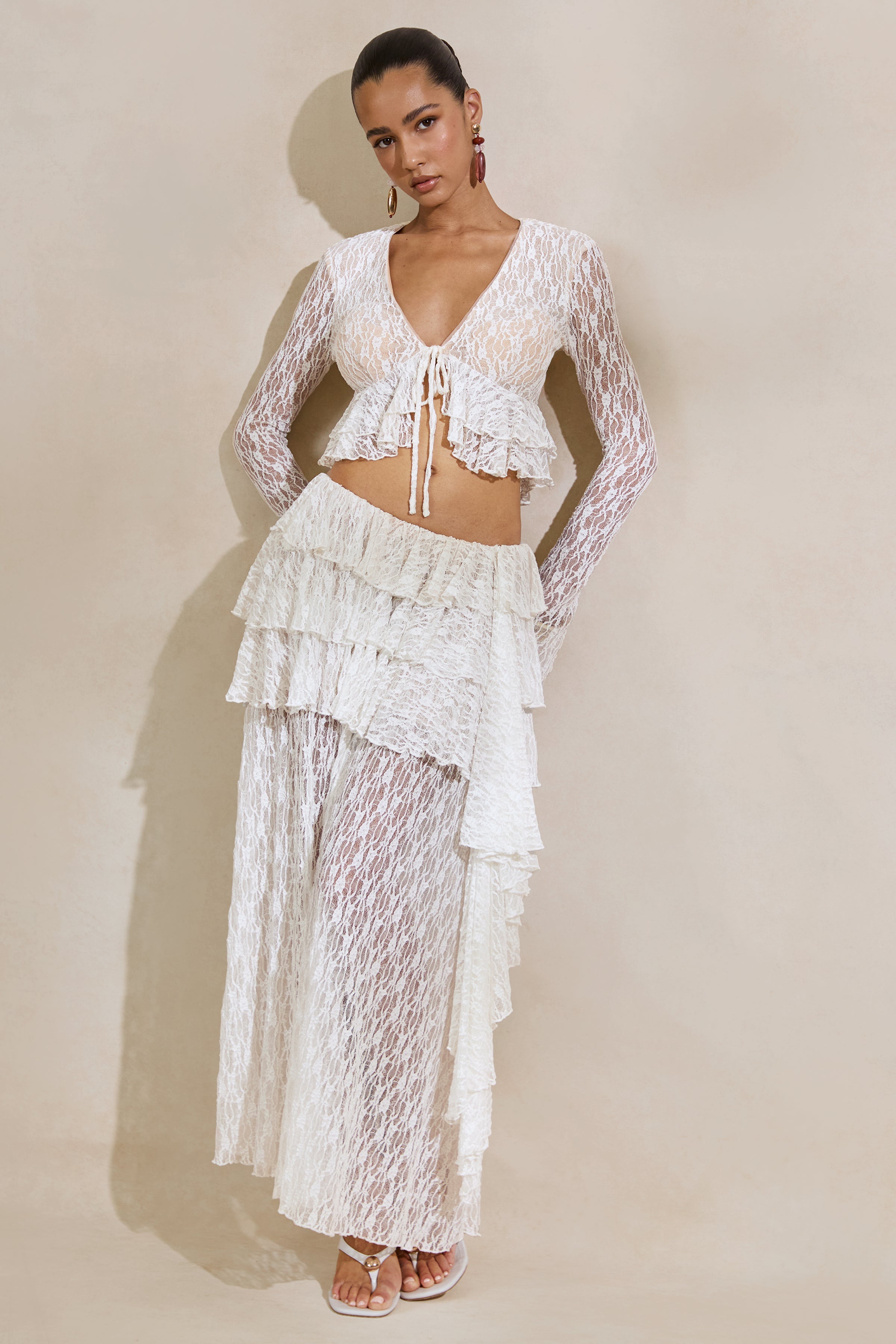 Driftly | Top Women's White Lace Plunge-Neck With Ruffled Trim