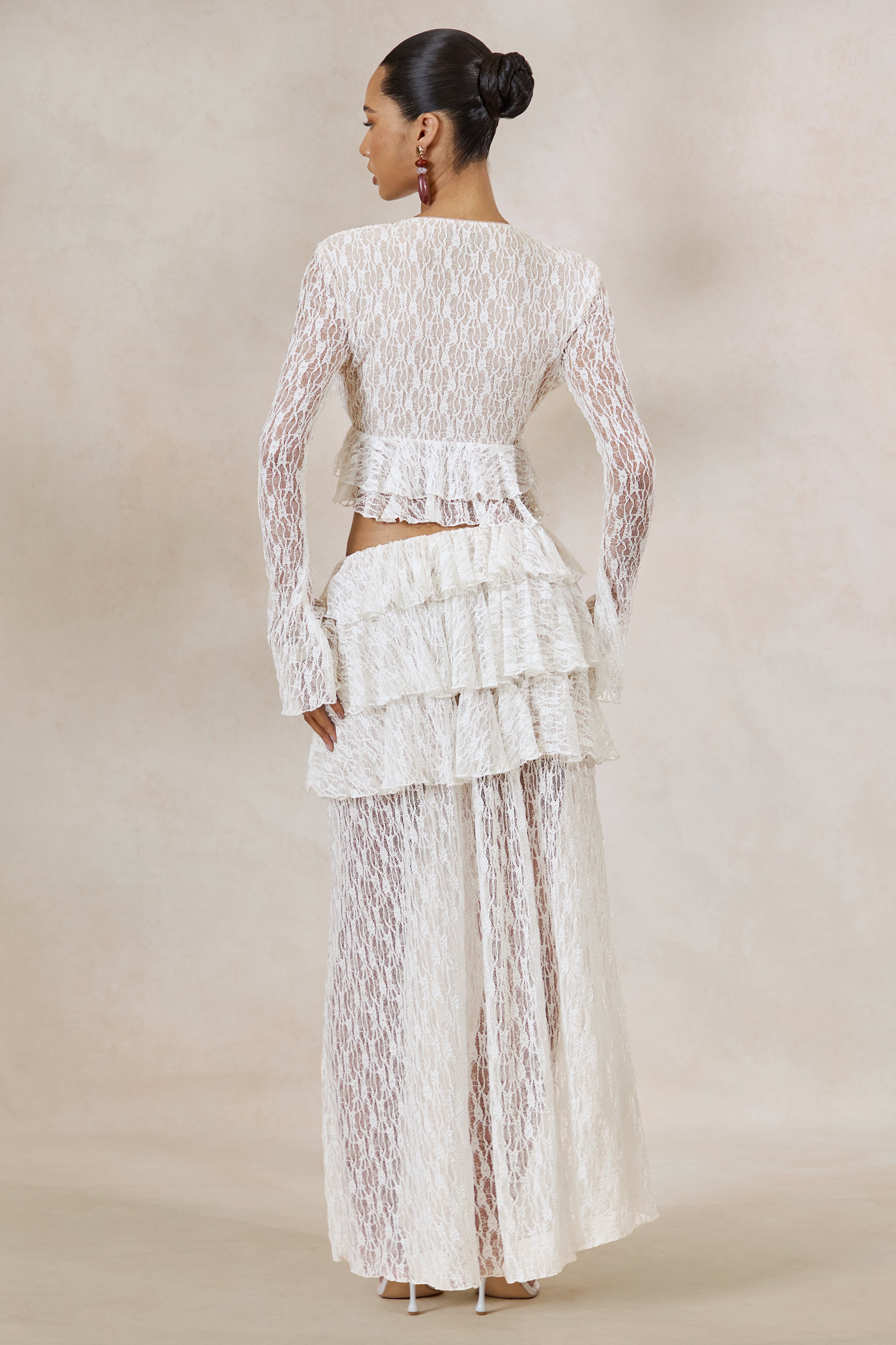 Driftly | Top Women's White Lace Plunge-Neck With Ruffled Trim