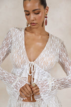 Driftly | Top Women's White Lace Plunge-Neck With Ruffled Trim