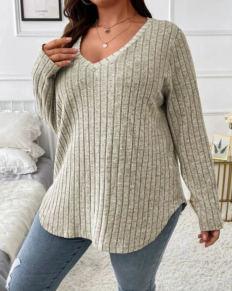 Driftly ribbed V-neck jumper in grey, front view