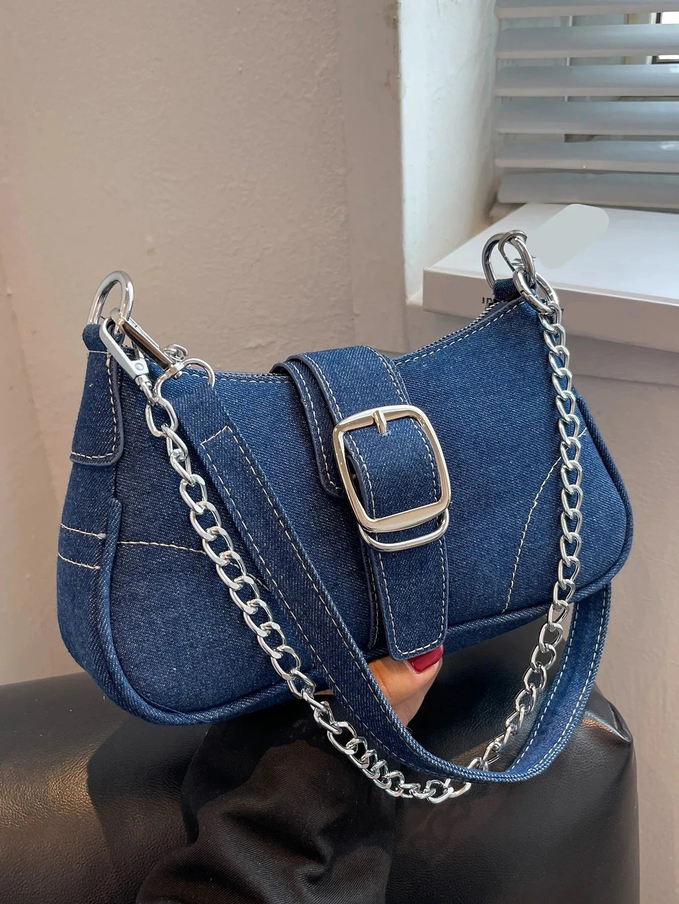 Driftly | Handbag Women's Buckle Two-Way Shoulder - product photo 1