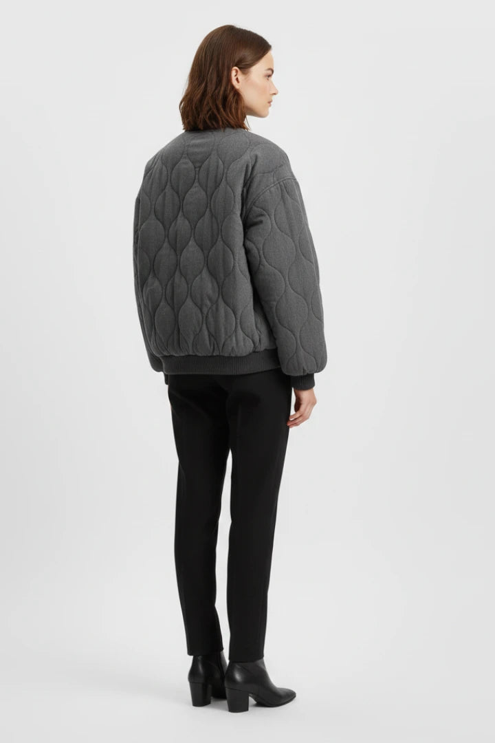 Driftly | Jacket Women's Quilted Snap Closure Bomber - product photo 3