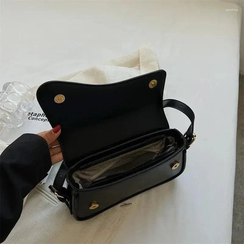 Driftly | Shoulder Bag Women's Minimal Everyday - product photo 12