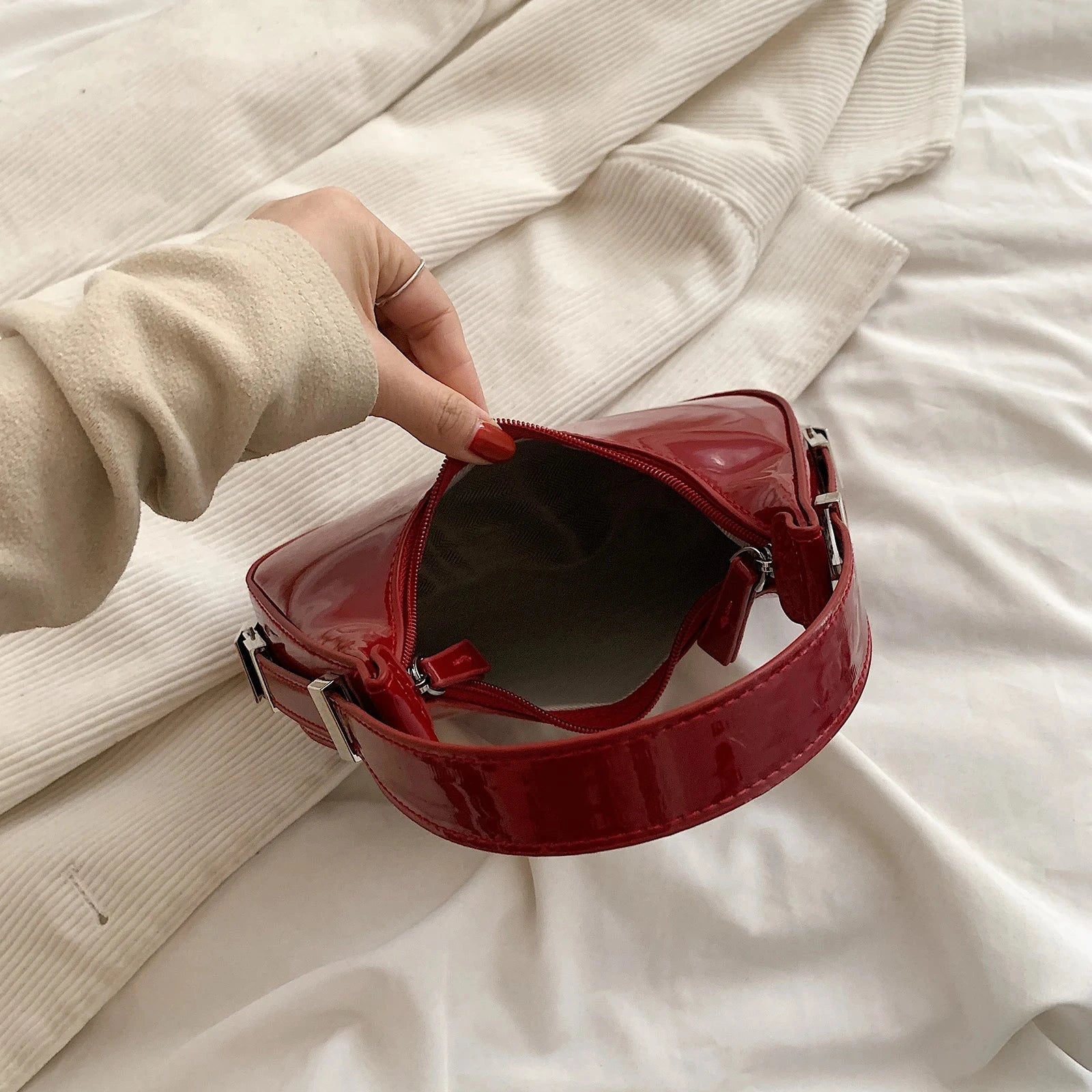 Driftly | Shoulder Bag Women's Zip Closure Small - product photo 6